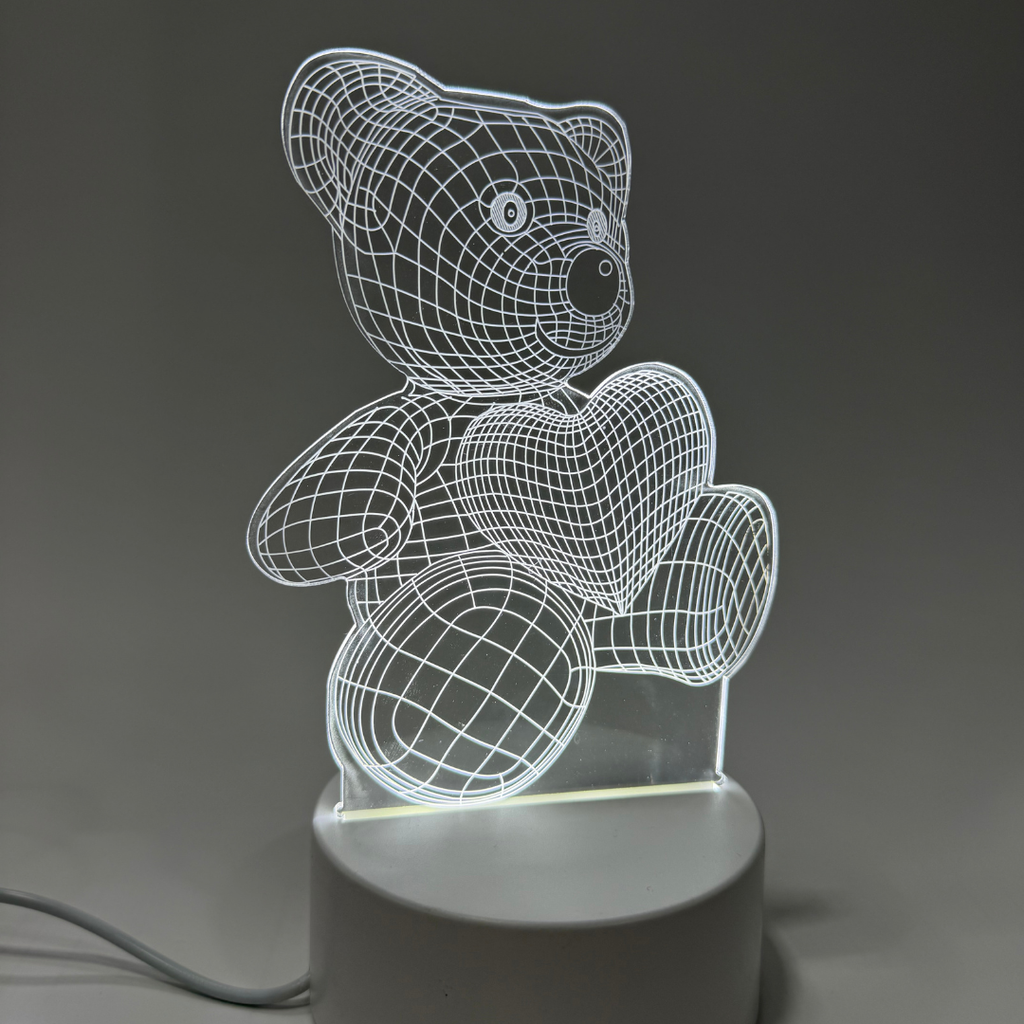 LED lampa od akrilnog stakla – Meda sa srcem